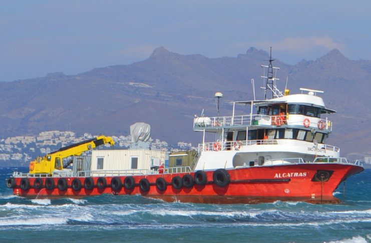 ΦΩΤΟ & ΒΙΝΤΕΟ Αναστάτωση & παραφιλολογία από την προσάραξη Τουρκικού φ/γ πλοίου πολύ κοντά στην ακτή στην Κω (περιοχή Αμμόγλωσσα)