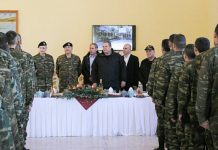 Νέα βίντεο Καμμένου από Λέρο: Ένα χιλιοστό κίνηση αν κάνουν, θα τους τσακίσουμε, θα τους συντρίψουμε