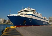 Ταλαιπωρία για επιβάτες του Blue Star Naxos | Τα δικαιώματα των επιβατών που ταξιδεύουν με πλοίο -Τι ισχύει για καθυστερήσεις, βλάβες