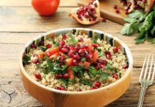 Συνταγή για πλιγούρι σαλάτα με ρόδι και πορτοκάλι