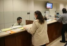 Τραπεζικοί υπάλληλοι: Έλαβαν e-mail για αποχωρήσεις με εθελούσια -Αντιδράσεις