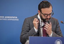 Παραιτήθηκε ο Χρήστος Ταραντίλης από κυβερνητικός εκπρόσωπος