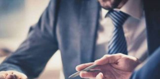 Εργασιακά: Αλλάζουν όλα! – Τι ισχύει για 8ωρο, τηλεργασία ,υπερωρίες και απολύσεις