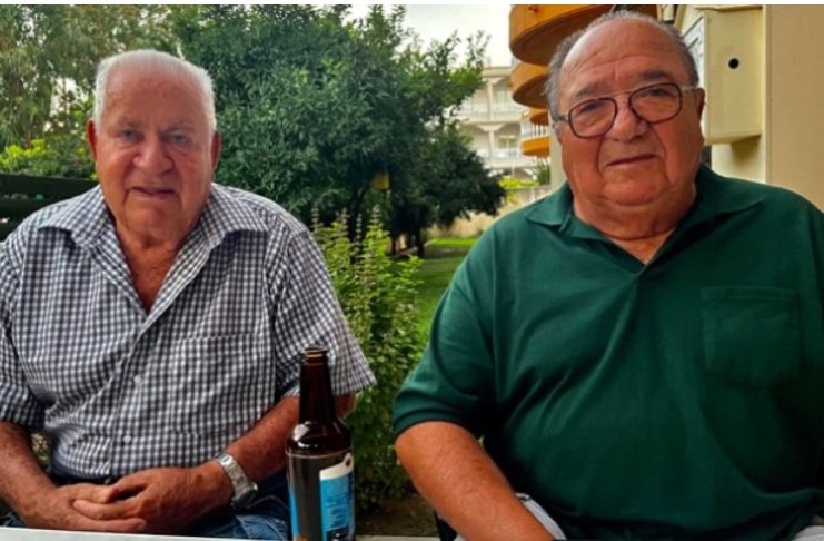Το Φλεαρί, ο βιολιστής με τη γλυκιά φωνή από τις Καλυθιές Ρόδου, που «ταίριαζε» τα δίστιχα!