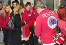 Σεισμός Τουρκία: «Λύγισε» διασώστης της ΕΟΔ – «Μας χειροκροτούσαν πριν καν φτάσουμε στα χαλάσματα»