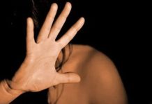 Λάρισα: Αστυνομικός θύμα άγριας επίθεσης από τον συζυγό της – Δεν αναγνωρίζεται από το ξύλο