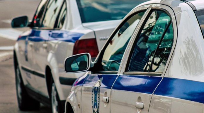 Έγκλημα ο θάνατος του 50χρονου στη Λέρο – Ομολόγησε ο γιος του | Ο 18χρονος τον χτύπησε με βαρύ αντικείμενο στο κεφάλι, στο συνεργείο αυτοκινήτων που είχαν