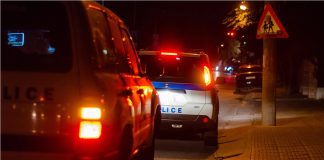 Νεκρός με τραύμα από όπλο στο κεφάλι βρέθηκε 55χρονος αστυνομικός, πατέρας δύο παιδιών κοντά στην έδρα των ΜΑΤ