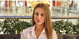 Με χτυπούσε χωρίς να σταματά, ήταν το πιο τρομακτικό βράδυ της ζωής μου, λέει η αστυνομικός που πάτησε το Panic Button