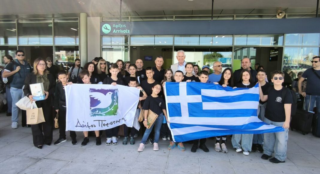 Ο Δήμαρχος Κω Θεοδόσης Νικηταράς υποδέχτηκε τον Δήμαρχο Περιστερίου και τους 16 Μαθητές για την Κοινή Παρέλαση στην Ψέριμο