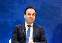 Παραδοχή ήττας από τον Παπαστεργίου – 6.602.000 πολίτες δεν έκαναν καμία ενέργεια για να παραλάβουν τον προσωπικό αριθμό – Μόλις 641.000 έχουν εκδόσει τη νέα ταυτότητα