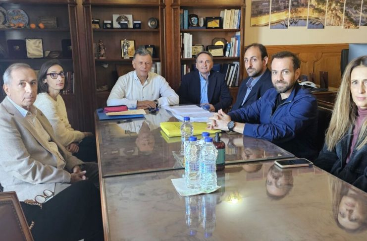 Ιστορική υπογραφή συμβολαίου, για την ανέγερση του 3ου Γυμνασίου Κω | Αγορά έκτασης 8 στρεμμάτων δίπλα στο Αλεξάντερ Φάσιον