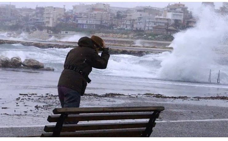 Καιρός: Έντονο κρύο και θυελλώδεις άνεμοι | Τα δύο σενάρια για την Πρωτοχρονιά