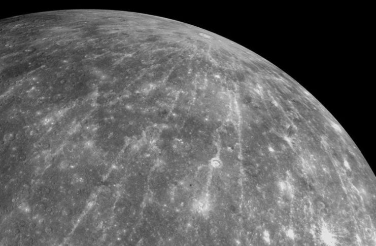 Ο πλανήτης που δεν θα έπρεπε να υπάρχει: Το μυστήριο του Ερμή και η αποστολή που μπορεί να δώσει απαντήσεις το 2026