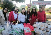 Χριστουγεννιάτικο παζάρι από το 3ο Νηπιαγωγείο Κω στην Πλατεία Ανταγόρα