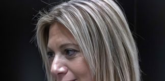 Μαρία Καρυστιανού: «Κανένας εκλεγμένος δεν θα μπει στο νέο κόμμα που δημιουργείται | Εκτός πλάνου συνεργασίας και ο Φαραντούρης»