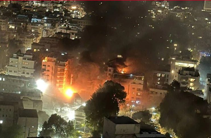 Στις φλόγες η Μέση Ανατολή: Νεκρός ο Χαμενεΐ λέει ο Τραμπ και καλεί τους Ιρανούς να ξεσηκωθούν | πάνω από 200 οι νεκροί λέει η Τεχεράνη