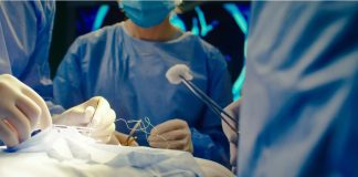 Ιταλία: Έκκληση στον Πάπα απευθύνει η μητέρα του παιδιού στο οποίο μεταμοσχεύθηκε κατεστραμμένη καρδιά και κινδυνεύει να πεθάνει