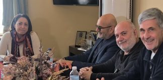 Συνάντηση Σωματείου Οδηγών Λεωφορείων με την Έπαρχο Κω: Στο επίκεντρο τα προβλήματα του οδικού δικτύου