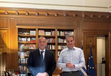 Συνάντηση Γιάννη Παππά με τον Πρωθυπουργό Κυριάκο Μητσοτάκη στο Μέγαρο Μαξίμου