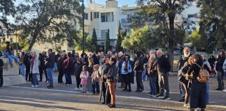 Μαζική αντιπολεμική συγκέντρωση στην πλατεία Ανταγόρα – Δυναμική παρουσία πολιτών και ισχυρά μηνύματα