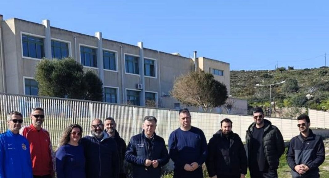 Συνάντηση με τον ανάδοχο για την εκκίνηση των εργασιών των θόλων σε Κέφαλο και Ζηπάρι