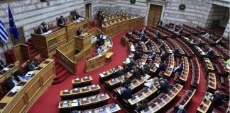 «Σιγοβράζουν» οι βουλευτές της ΝΔ για τον χειρισμό της δεύτερης δικογραφίας για τον ΟΠΕΚΕΠΕ: «Να κλείσουμε τα γραφεία μας;» | Μητσοτάκης: Αύριο τηλεοπτικό μήνυμα