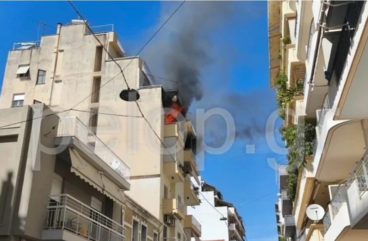 Τραγωδία στην Πάτρα: Νεκρή γυναίκα που εγκλωβίστηκε από φωτιά σε διαμέρισμα στα Ψηλά Αλώνια, απεγκλωβίστηκαν ένοικοι