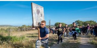 Η περιοδεία της Παναγίας της Σκιαδενής τη Σαρακοστή και τη Λαμπροβδομάδα: Θαυματουργές ιάσεις – πετρωμένα καράβια