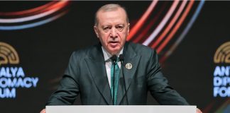 Ερντογάν: Αν απειληθούν τα δικαιώματα της Τουρκίας στην Ανατολική Μεσόγειο, θα απαντήσουμε με σκληρό τρόπο