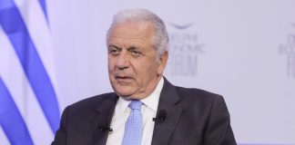 Αβραμόπουλος: «Δεν απολογούμαι σε κανέναν κερατά» -Μπούρδα το ένταλμα για το Qatargate, δεν υπάρχει μίζα που να φορολογείται – Πληρωνόμουν με την υπογραφή της φον ντερ Λάιεν